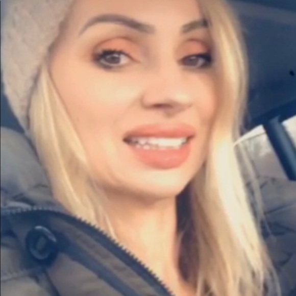 Meet your Posher, Allie - Picture 8 of 11